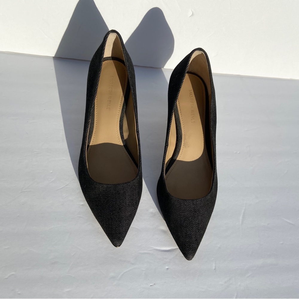 Sacks Fifth Avenue Black and White Mid Heel Pumps